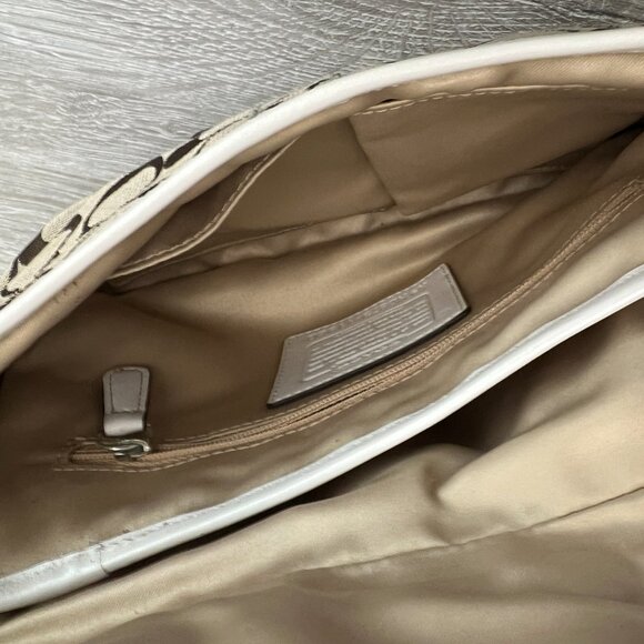 Coach Signature Brown and Cream Shoulder Bag - Picture 8 of 9